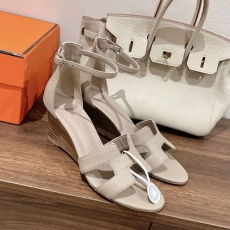 Hermes Sandals